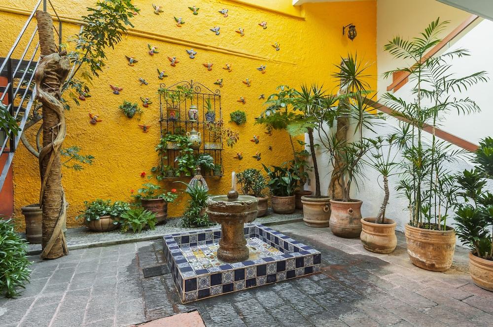 Hotel Isabel Guadalajara Bagian luar foto