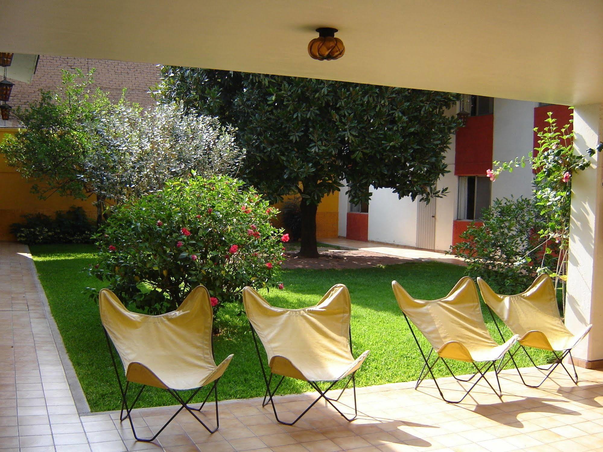 Hotel Isabel Guadalajara Bagian luar foto